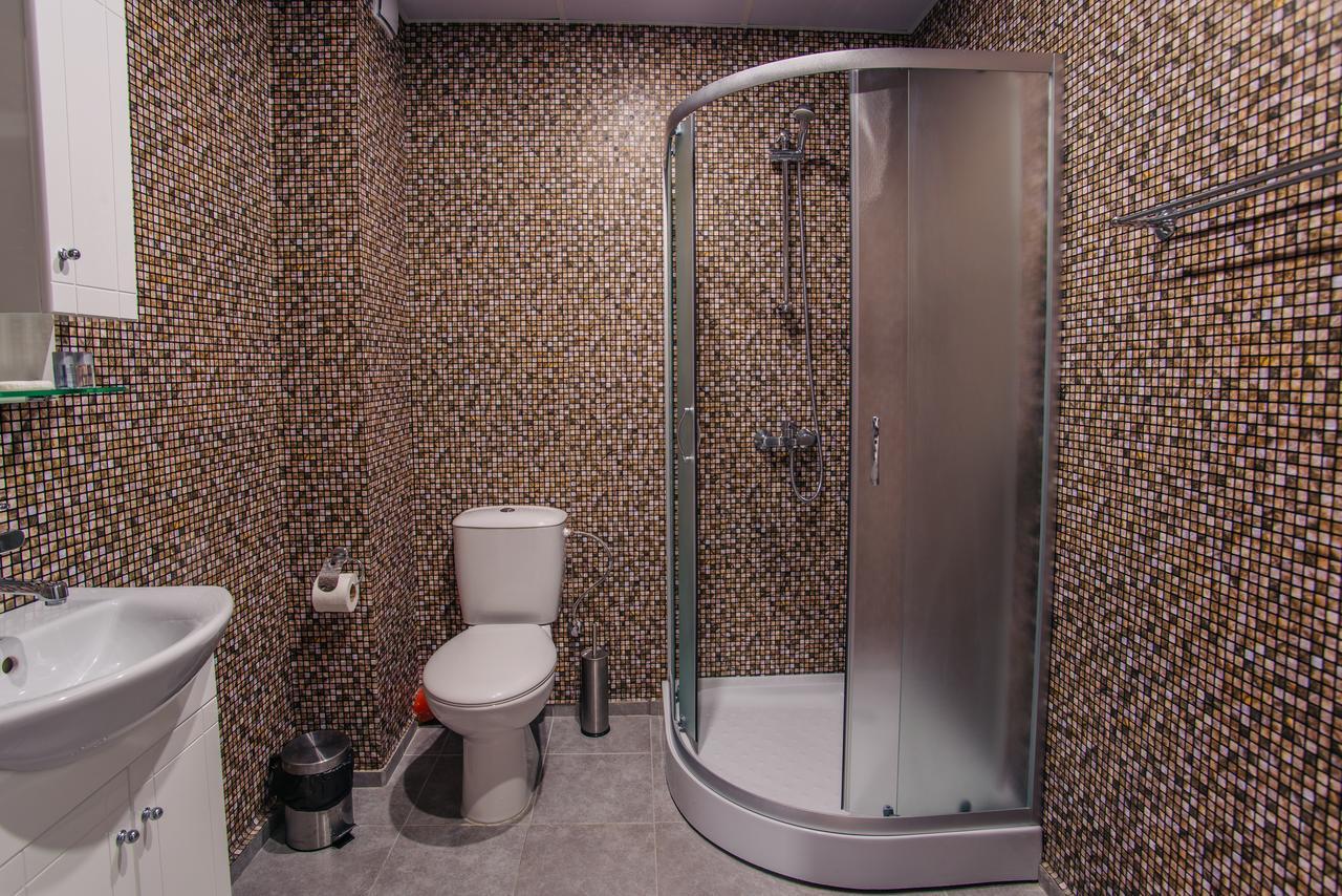 Pansion Storgozia Aparthotel Pleven Ngoại thất bức ảnh