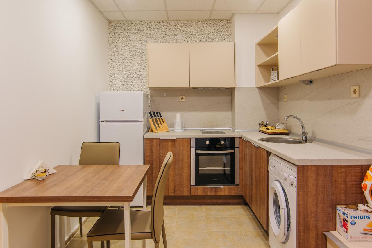 Pansion Storgozia Aparthotel Pleven Ngoại thất bức ảnh