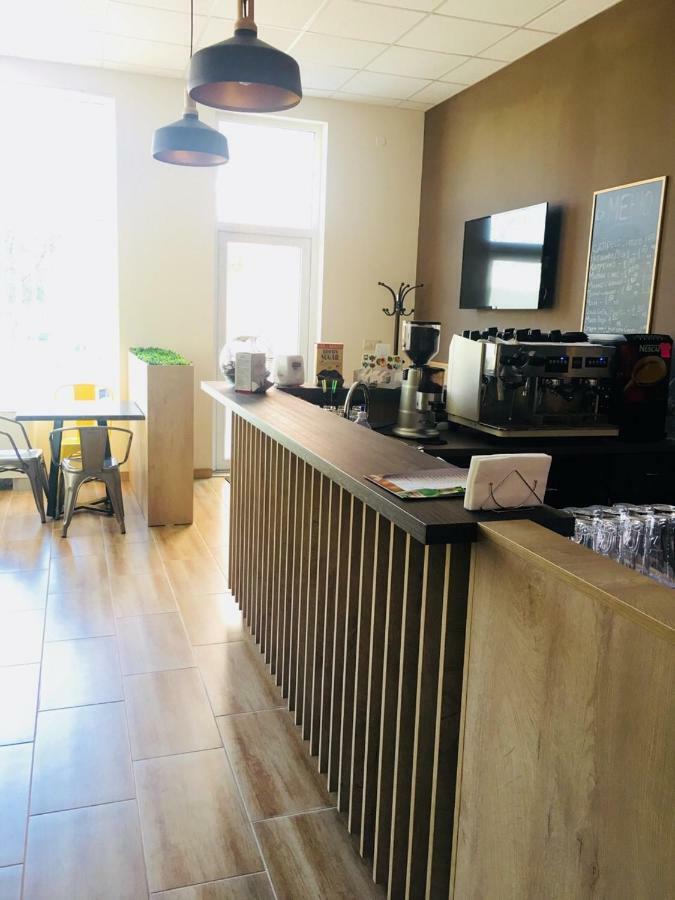 Pansion Storgozia Aparthotel Pleven Ngoại thất bức ảnh
